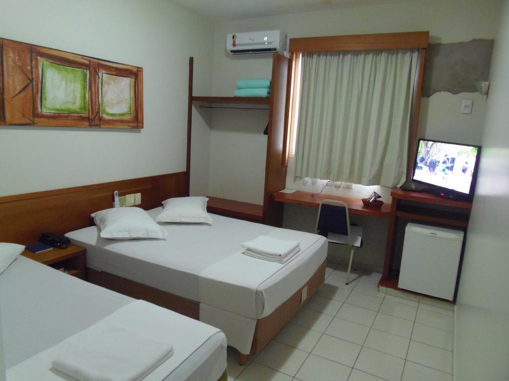 Sanare Hotel Uberlândia Exterior foto