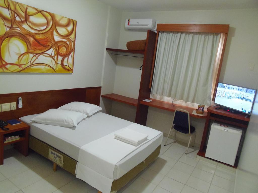 Sanare Hotel Uberlândia Exterior foto