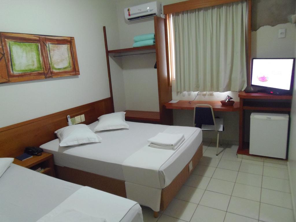 Sanare Hotel Uberlândia Exterior foto