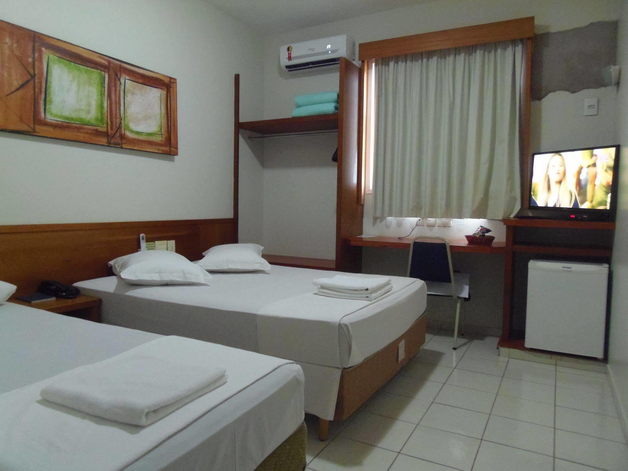 Sanare Hotel Uberlândia Exterior foto